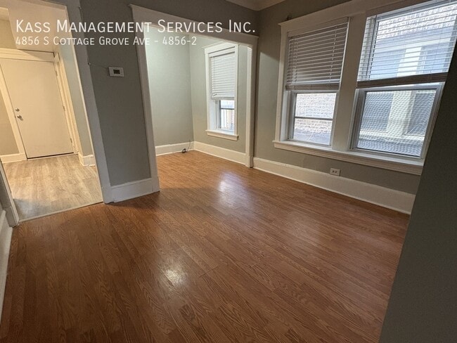 Photo - 4856 S Cottage Grove Ave Unit 4856-2