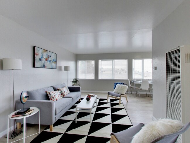 Photo - 1844 7th Avenue