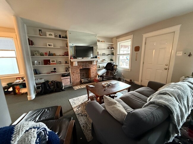 Photo - 5921-5923 Nicholson Street Unidad 5923