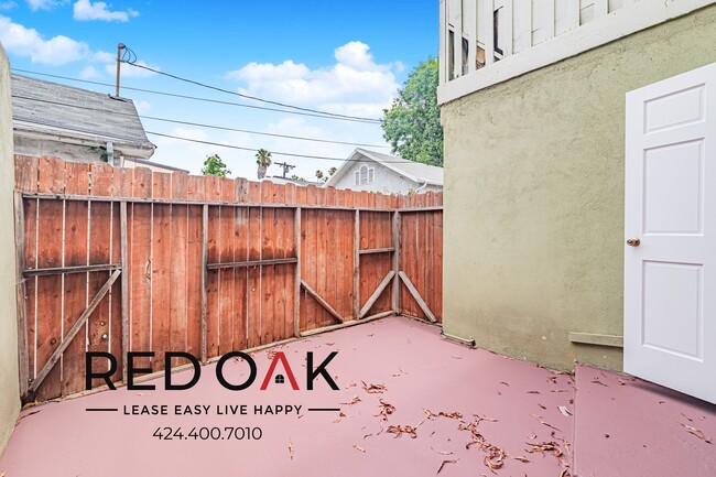 Photo - 712 N Ardmore Ave Unidad 4