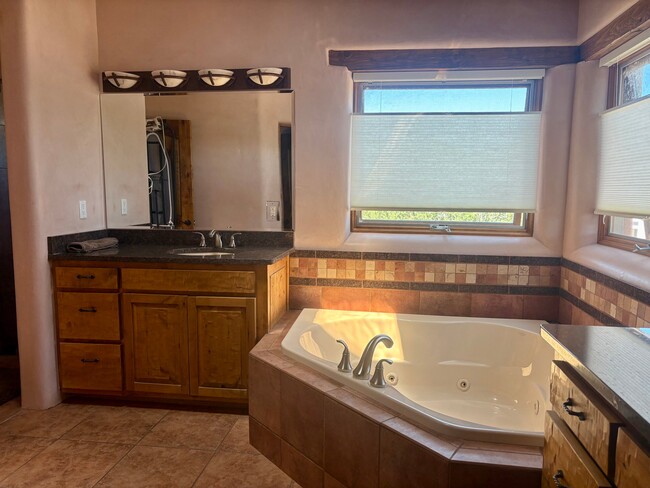 Photo - 31 Cll Capulin