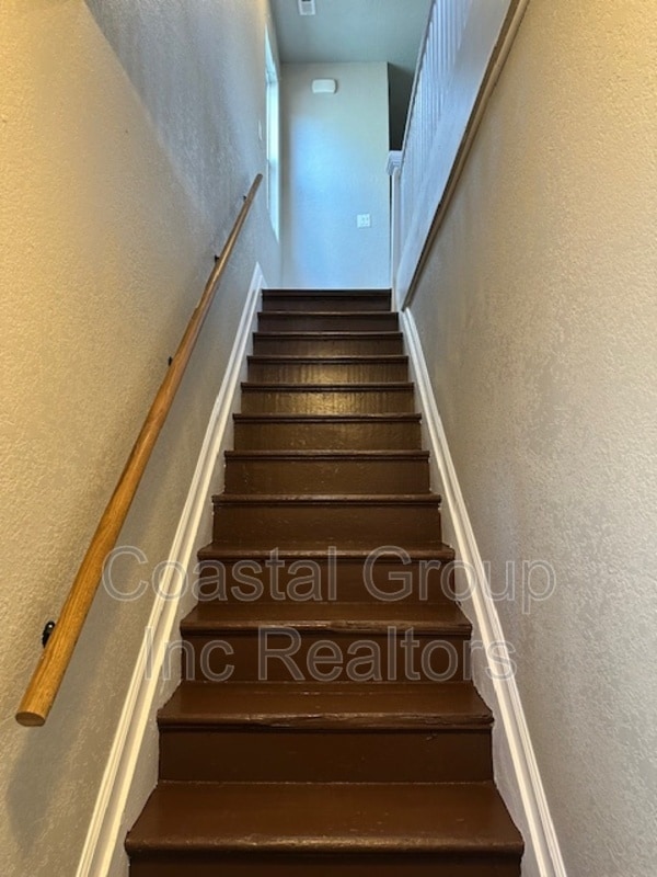 Photo - 1725 Prentis Ave