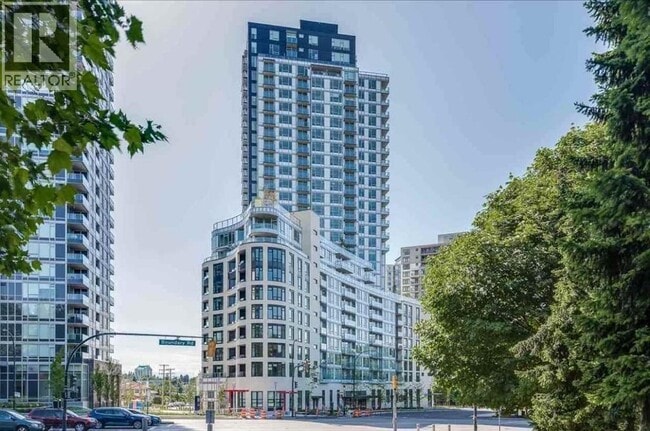 5470 Ormidale St Unit 606