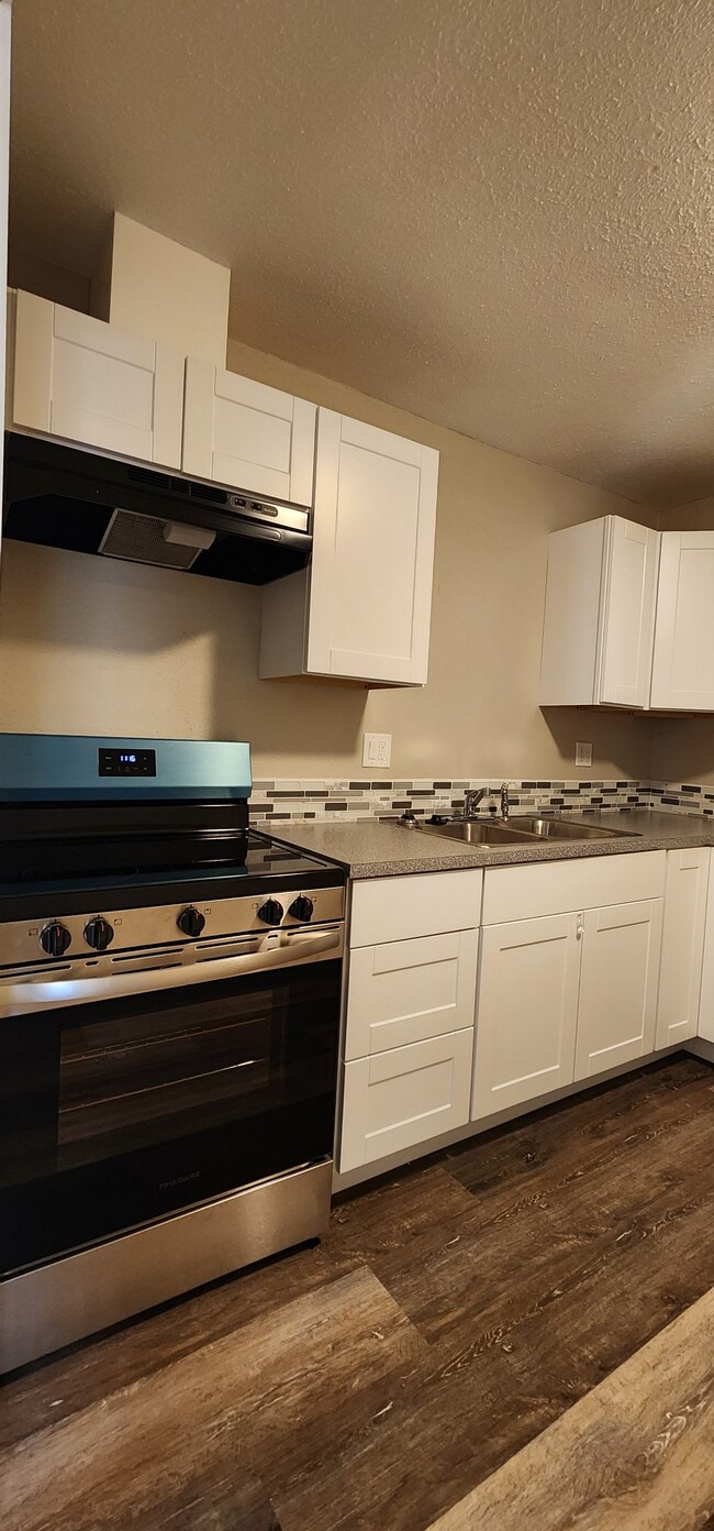 1250 NW 29th St