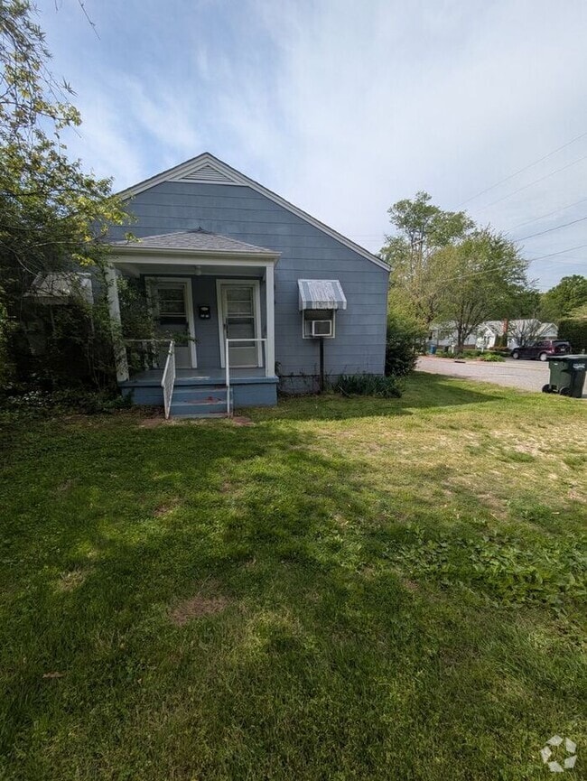 Building Photo - 1BD/1BA Unit in Hickory Rental