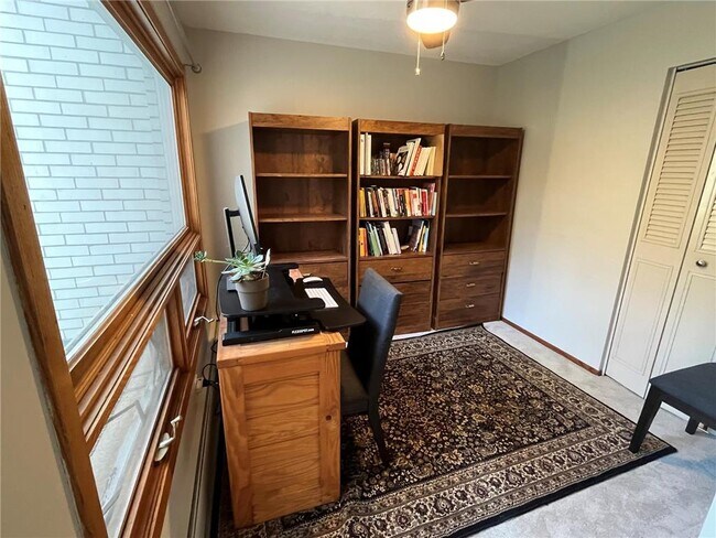 Photo - 2710 Dale St N