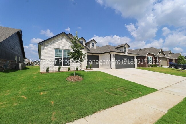Photo - Stunning New Construction Simmons Home - 5 Bed 3 Bath - Move In Ready!