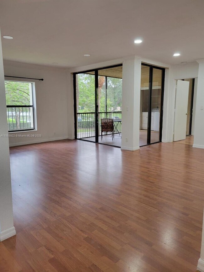 Photo - 3883 Coral Tree Cir Unit 3883