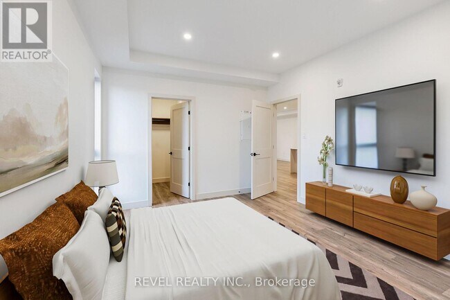 Photo - 4390 Hillview Dr Unité 203