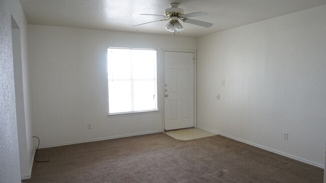 Photo - 3301 Hereford Ln Unit Apt D