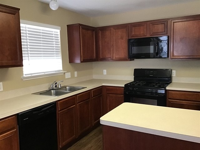 Photo - 11322 Flying Geese Ln