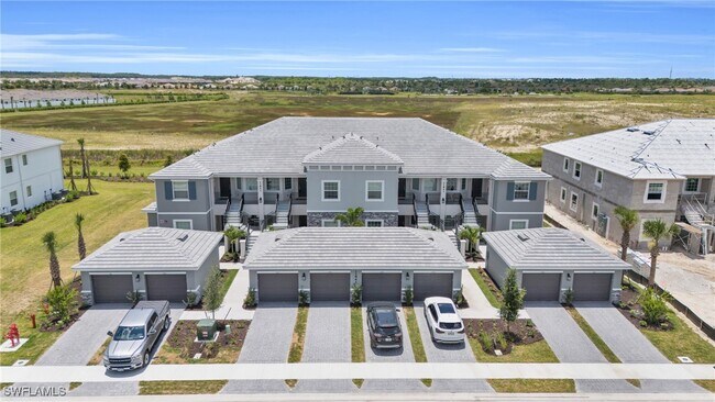 Photo - 11841 Venetian Lagoon Dr Unidad 204 Rental