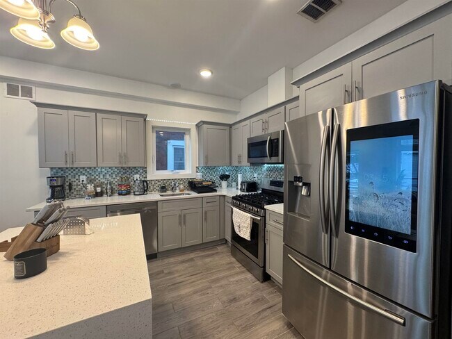 Photo - 1448 37th St Unit 1