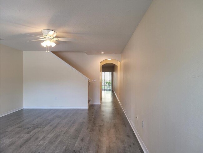 Photo - 363 Carina Cir