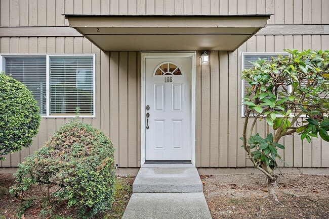 Photo - North Tacoma Condo Living | 2 Bed, 1.5 Bath End-Unit | Great Amenities! Unit D106