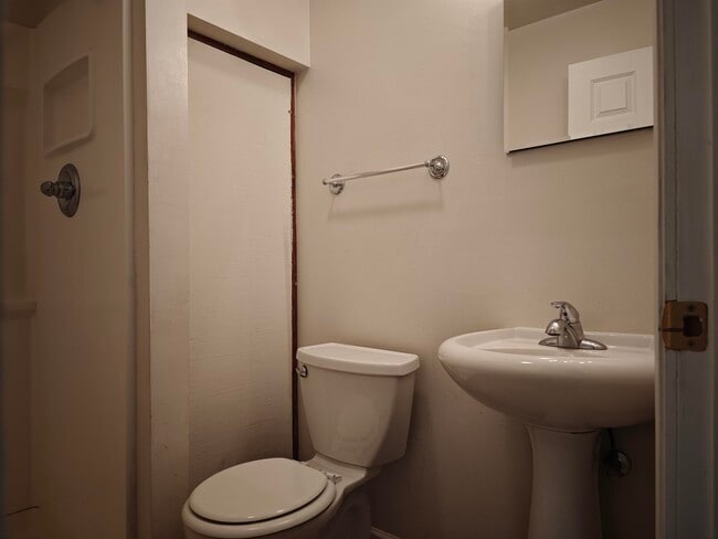 Photo - 232 Pierce St (Pierce Street Apartments)