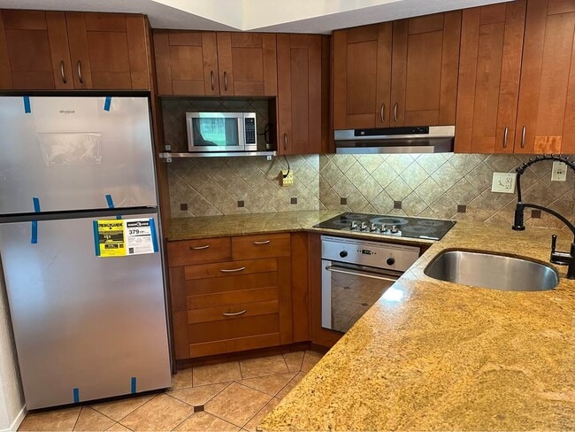 Photo - 11104 NE 68th St Unidad A104