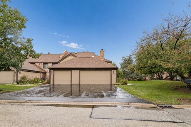 Photo - 1410 Fairfax Ln