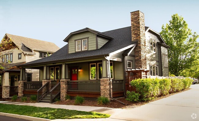Building Photo - Graceful Craftsman Style Home in Bradburn