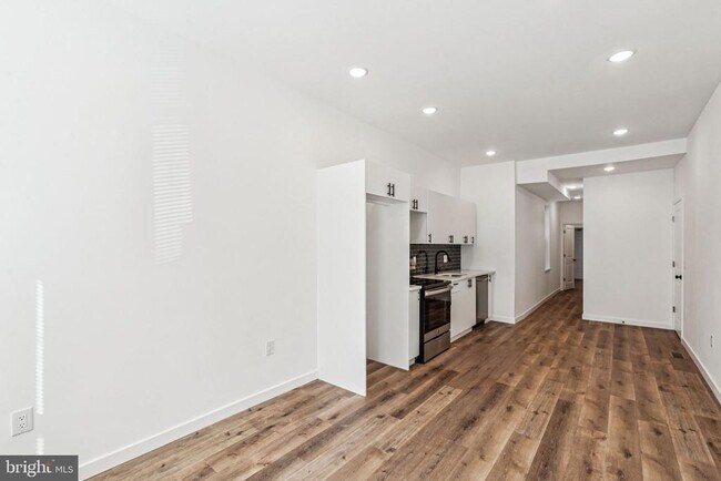 Photo - 1125 W Cumberland St