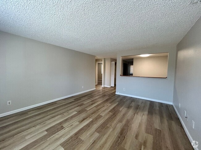 Building Photo - 3001-3003 Kane Street Unit 3001 Kane Rental