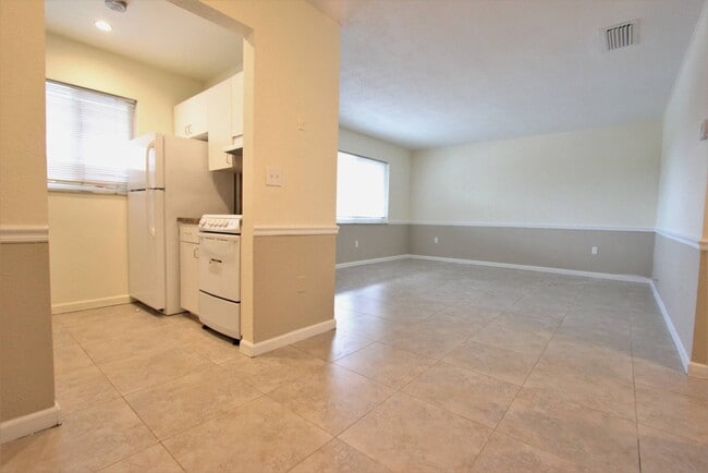 Living/Dining Room