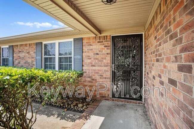 Photo - 3420 Linderwood Dr