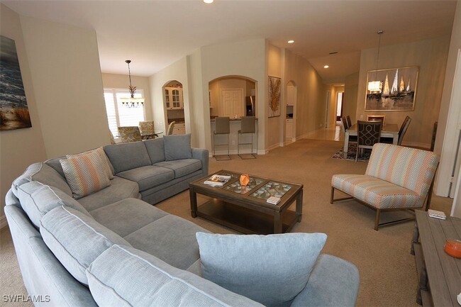 Photo - 913 Carrick Bend Cir Unidad 202