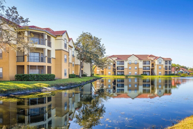 Andover Place at Cross Creek Apartments For Rent in Tampa