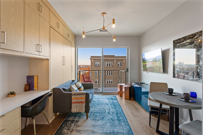 Building Photo - 2550 17th St NW Unit 511