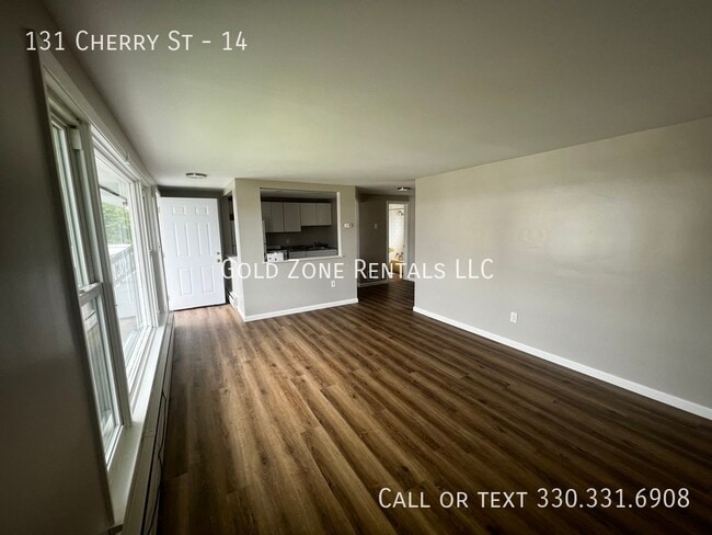 Photo - 131 Cherry St Unidad 14
