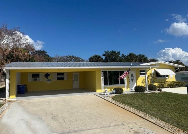 Photo - 3393 NE Sandra Dr