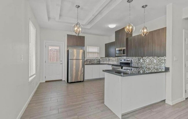 Photo - 704 E Myrtle Beach Ave Unit 1