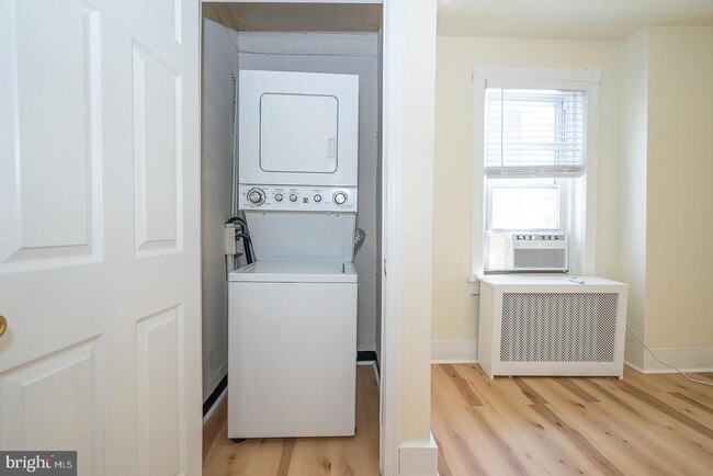Photo - 12 E Lancaster Ave Unit 201