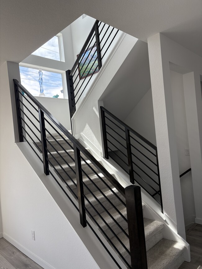 Building Photo - 928 Saint Andrews Ln