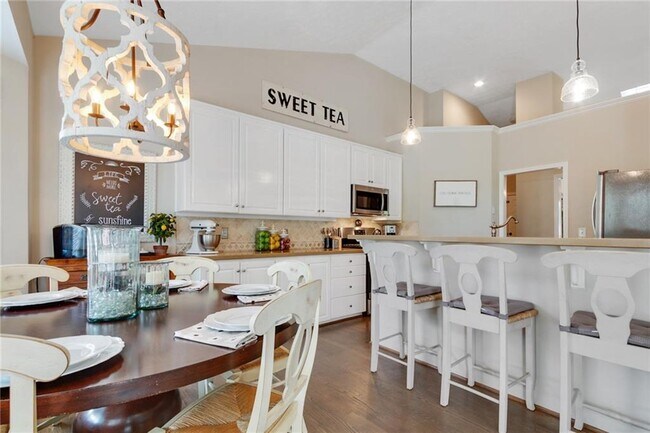 Photo - 2070 Habersham Marina Rd