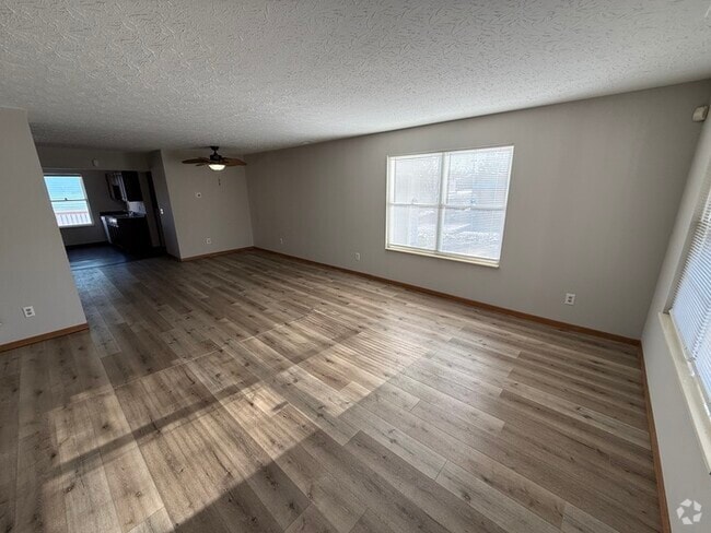 Building Photo - 515 Talbot Ave Rental