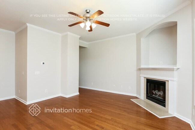 Photo - 195 Green Bridge Ct SE