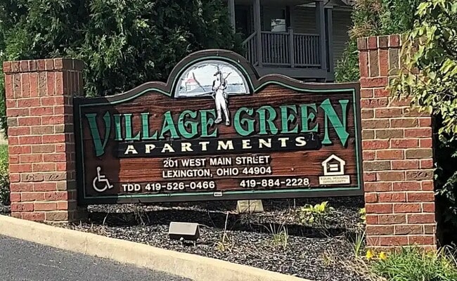 Photo - 201 W Main St