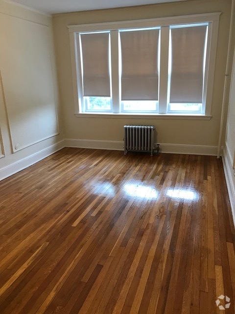 Building Photo - 1762 Commonwealth Ave Rental