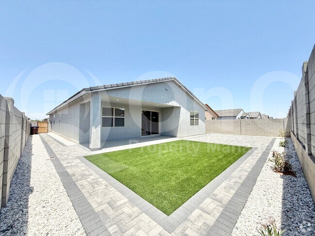 Building Photo - 4281 W Hannah St Rental