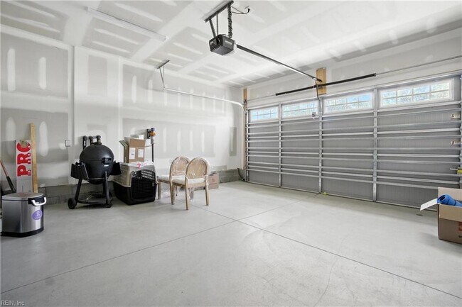 Photo - 1349 Narrow Wy