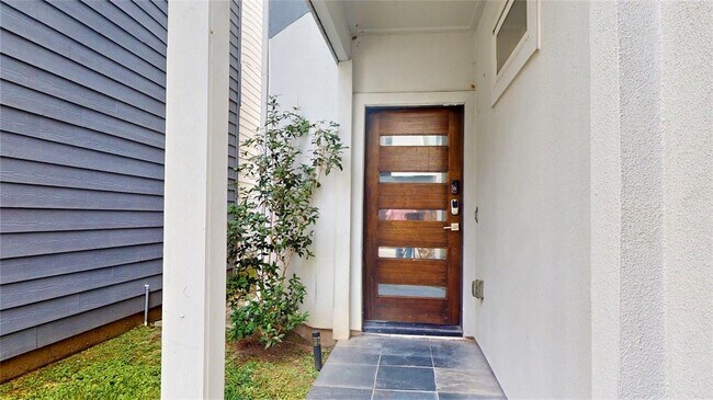 Photo - 2308 Austin St