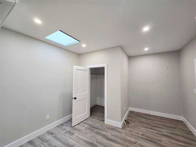 Photo - 145 Jericho Tpke Unit D