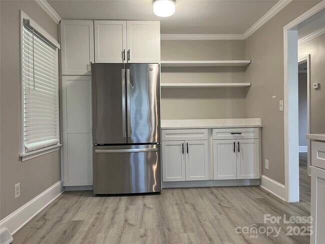 Photo - 2730 Eastway Dr