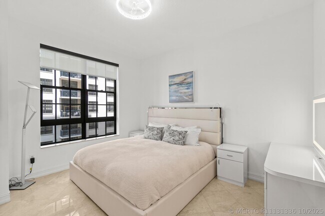 Photo - 701 S Olive Ave Unit 1014