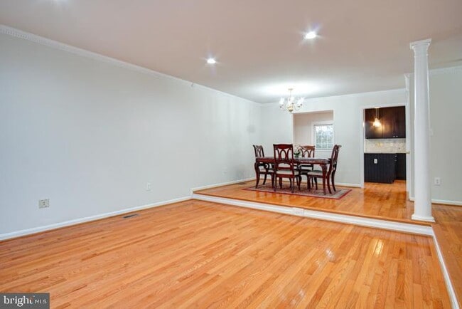 Photo - 6912 Kerrywood Cir
