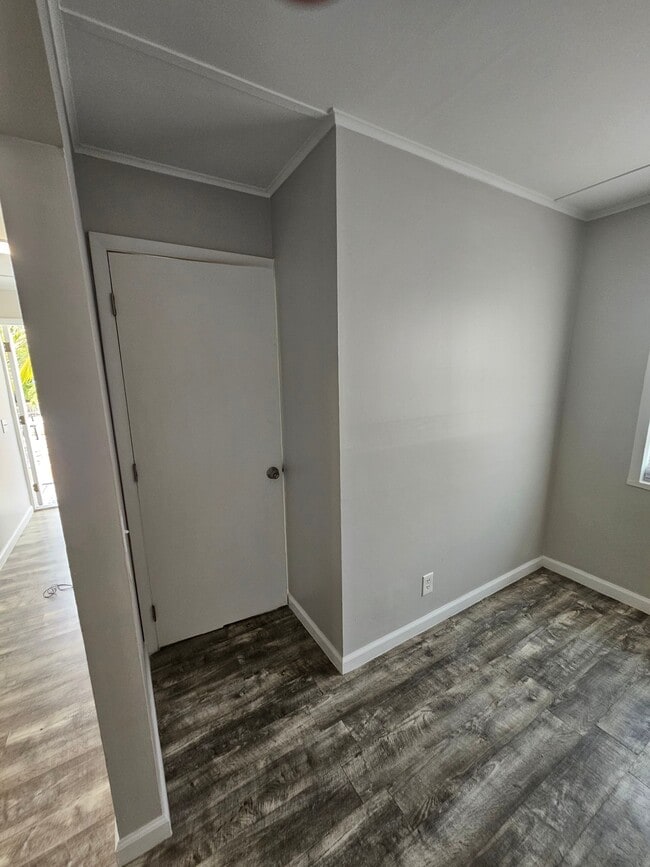 Photo - 529 Revere Rd