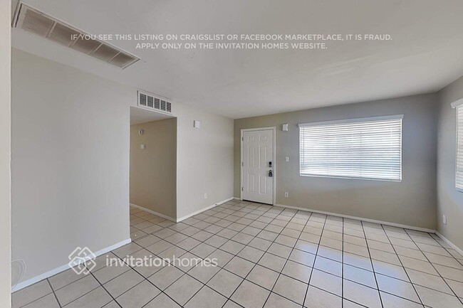 Photo - 4422 S Park Dr
