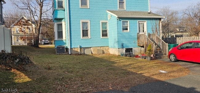 Photo - 21 Woodside Ave